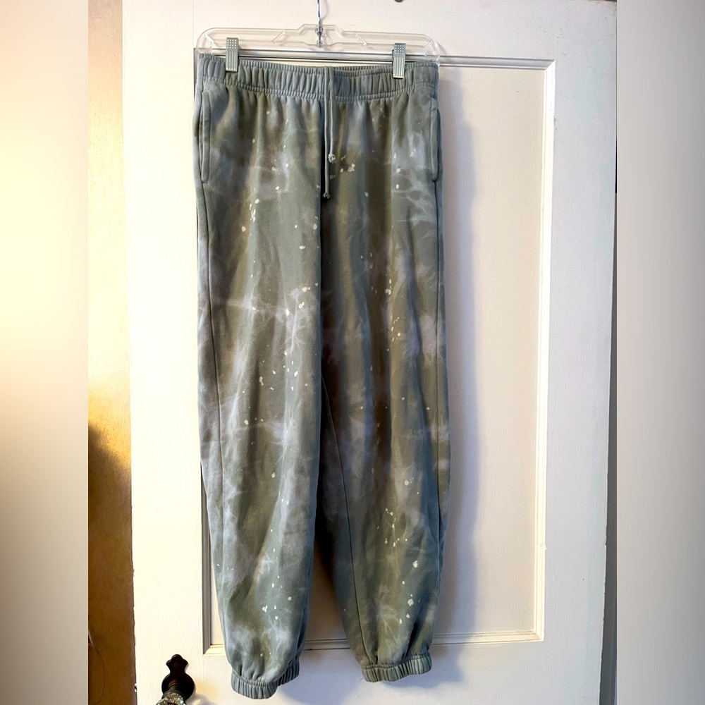 Pacsun Women’s Gray Multicolored Sweatpants Size S